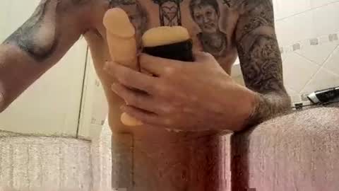 smallone8825 online show from November 9, 7:39 am