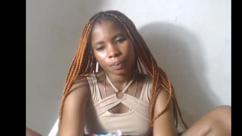 Snapshot of smallsluty chatting on May 31, 7:15 pm smallsluty online show from May 31, 7:15 pm