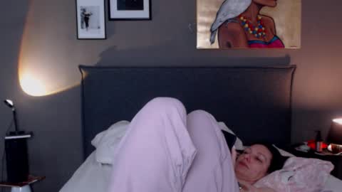 Anna no bbbbybybbabebyy just Anna. And dont call me mom please. online show from March 1, 5:42 am