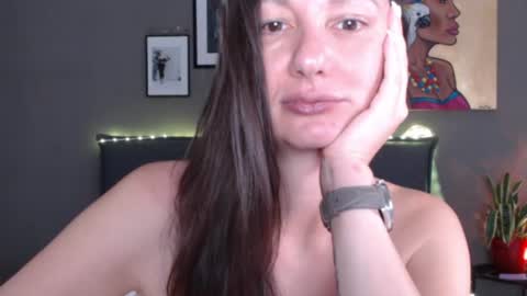 Snapshot of smalltittsbigsoul chatting on July 23, 5:27 am Anna no bbbbybybbabebyy just Anna. And dont call me mom please. online show from July 23, 5:27 am