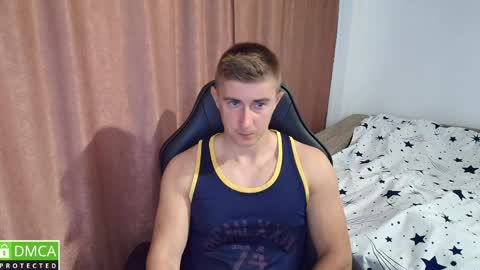 Snapshot of smanking22 chatting on May 1, 5:17 pm smanking22 online show from May 1, 5:17 pm