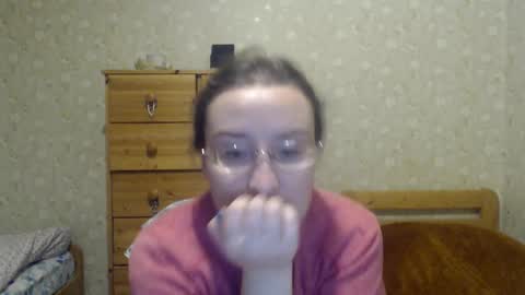 smart_rose online show from March 9, 3:16 pm