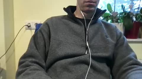 Snapshot of smart_sex69 chatting on January 5, 8:11 am smart_sex69 online show from January 5, 8:11 am