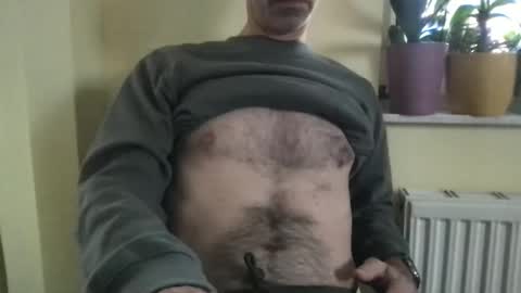 Snapshot of smart_sex69 chatting on April 22, 5:14 pm smart_sex69 online show from April 22, 5:14 pm