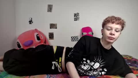 Snapshot of smcompany02 chatting on March 30, 3:13 pm CactusGnom online show from March 30, 3:13 pm