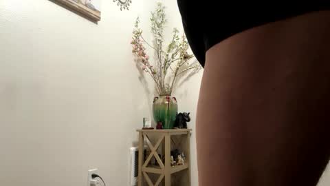Snapshot of smex_charm chatting on May 24, 6:57 pm smex_charm online show from May 24, 6:57 pm
