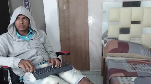 Snapshot of smiith_gonzalez chatting on July 11, 3:04 pm SMITH online show from July 11, 3:04 pm