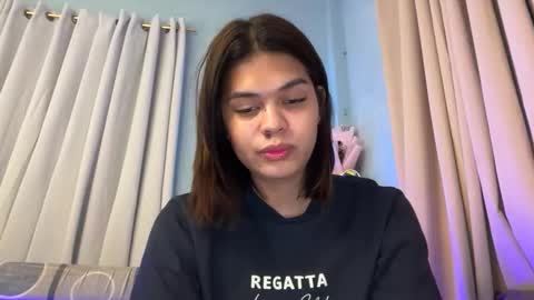 Snapshot of smile_sunshinex chatting on November 9, 2:48 pm call me sunshine online show from November 9, 2:48 pm