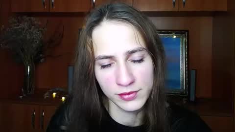 Snapshot of smilequeen_3 chatting on December 17, 1:28 pm Charlotte online show from December 17, 1:28 pm