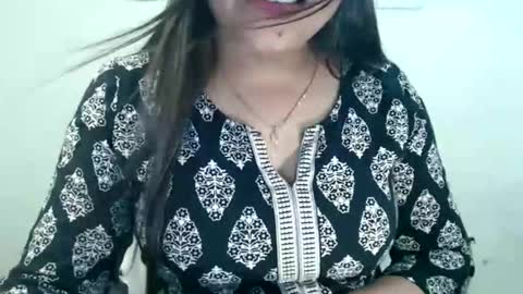 smiley online show from June 7, 2:32 pm