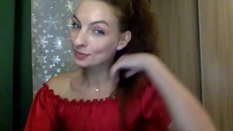 Snapshot of smiling_lexa chatting on December 20, 8:38 pm smiling_lexa online show from December 20, 8:38 pm