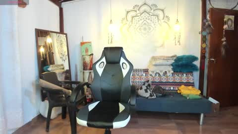 SmilingSalor online show from December 16, 3:40 am