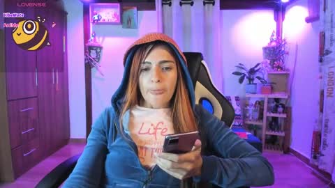 SmilingSalor online show from March 7, 1:09 am