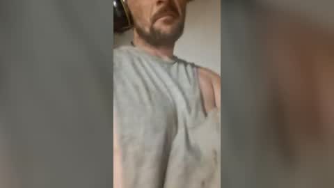 Snapshot of smith1872 chatting on June 22, 3:20 pm smith1872 online show from June 22, 3:20 pm