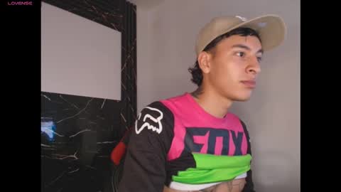 smith  grey online show from February 14, 5:53 pm