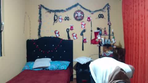 Snapshot of smith_lechosoxxx chatting on December 15, 7:45 am smith_lechosoxxx online show from December 15, 7:45 am