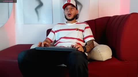 Snapshot of smith_luxes777 chatting on May 5, 1:46 am 777 online show from May 5, 1:46 am