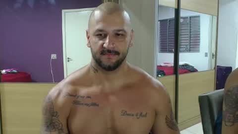 smithduke online show from February 21, 11:54 pm