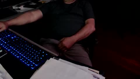 Snapshot of smly chatting on February 21, 11:44 am smly online show from February 21, 11:44 am