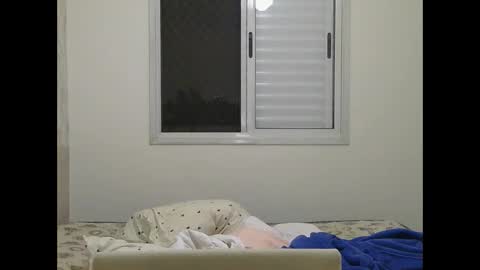 smoke_ink online show from May 2, 12:26 am