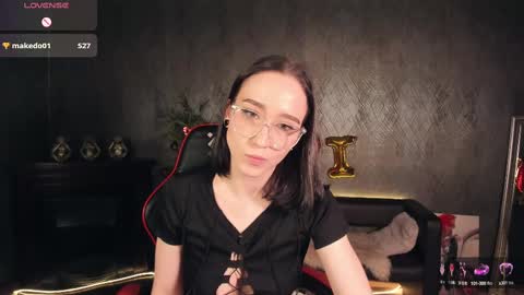 Snapshot of smoke_of_soul_ chatting on February 22, 5:46 pm Smoki online show from February 22, 5:46 pm