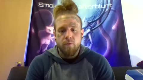 Snapshot of smokebluntafterblunt chatting on May 13, 2:03 pm smoke online show from May 13, 2:03 pm