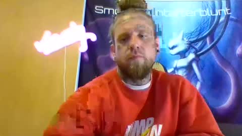 Snapshot of smokebluntafterblunt chatting on May 21, 12:17 am smoke online show from May 21, 12:17 am