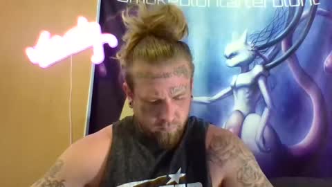 Snapshot of smokebluntafterblunt chatting on May 30, 12:41 am smoke online show from May 30, 12:41 am