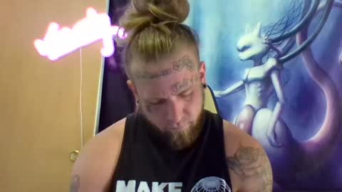 Snapshot of smokebluntafterblunt chatting on June 12, 1:10 pm smoke online show from June 12, 1:10 pm