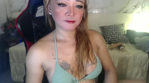 Amanda online show from June 24, 10:53 pm
