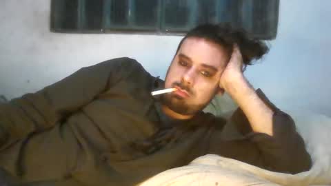 Snapshot of smokers_lounge chatting on June 4, 10:38 pm smokers_lounge online show from June 4, 10:38 pm