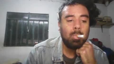 Snapshot of smokers_lounge chatting on June 13, 11:35 pm smokers_lounge online show from June 13, 11:35 pm