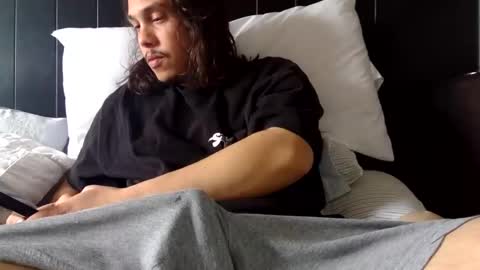 SmokeStar online show from March 12, 4:13 pm