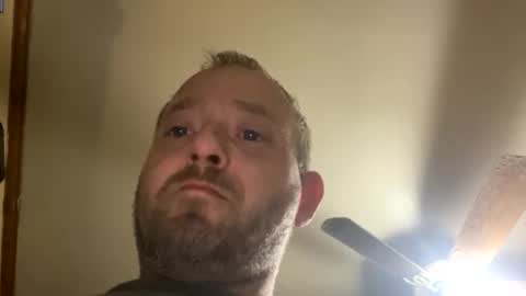 Snapshot of smokeymt420 chatting on January 22, 4:34 am smokeymt420 online show from January 22, 4:34 am