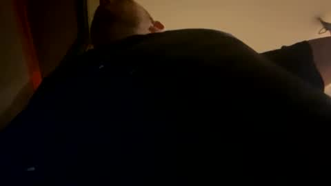 Snapshot of smokeymt420 chatting on January 30, 5:19 am smokeymt420 online show from January 30, 5:19 am