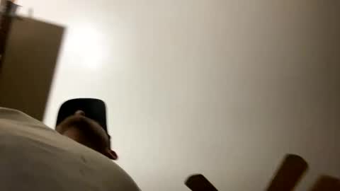 Snapshot of smokeymt420 chatting on February 5, 3:55 am smokeymt420 online show from February 5, 3:55 am