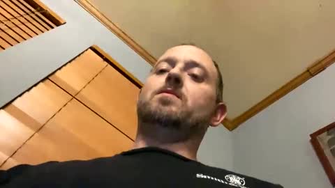 Snapshot of smokeymt420 chatting on February 22, 4:51 am smokeymt420 online show from February 22, 4:51 am