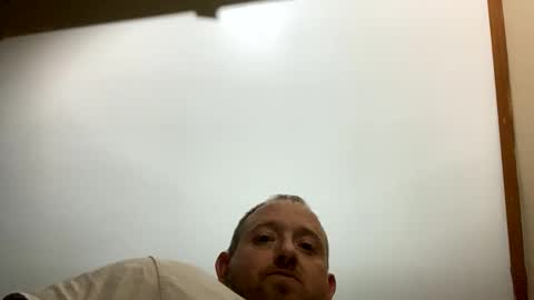 Snapshot of smokeymt420 chatting on March 3, 3:30 am smokeymt420 online show from March 3, 3:30 am