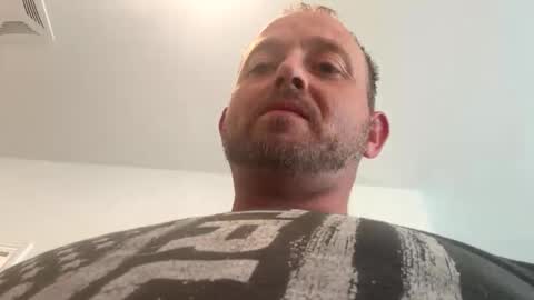 Snapshot of smokeymt420 chatting on October 2, 8:05 pm smokeymt420 online show from October 2, 8:05 pm