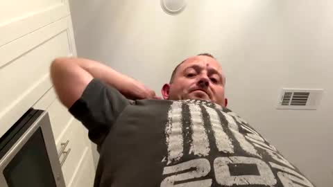 Snapshot of smokeymt420 chatting on October 6, 5:38 am smokeymt420 online show from October 6, 5:38 am