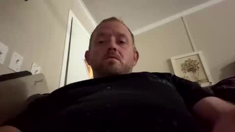 Snapshot of smokeymt420 chatting on November 1, 4:03 am smokeymt420 online show from November 1, 4:03 am