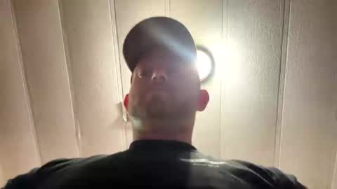 Snapshot of smokeymt420 chatting on November 19, 5:29 am smokeymt420 online show from November 19, 5:29 am