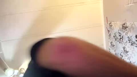 Snapshot of smokeymt420 chatting on November 30, 11:09 pm smokeymt420 online show from November 30, 11:09 pm