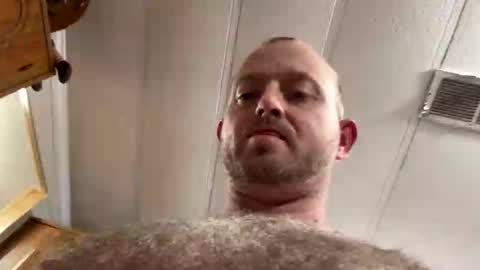 Snapshot of smokeymt420 chatting on December 4, 8:12 am smokeymt420 online show from December 4, 8:12 am