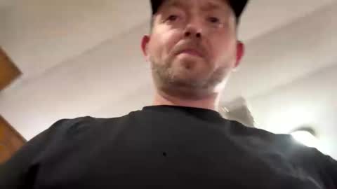 Snapshot of smokeymt420 chatting on January 14, 6:08 am smokeymt420 online show from January 14, 6:08 am