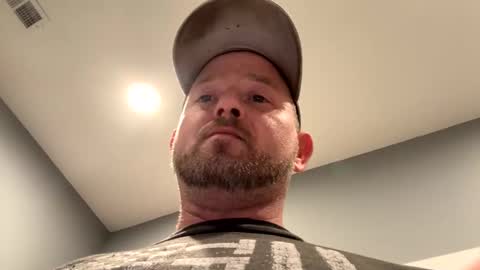 Snapshot of smokeymt420 chatting on March 12, 4:51 am smokeymt420 online show from March 12, 4:51 am