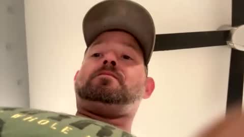 smokeymt420 online show from July 17, 8:14 pm