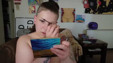 Snapshot of smokihippi chatting on June 15, 6:21 pm Big Dawg online show from June 15, 6:21 pm