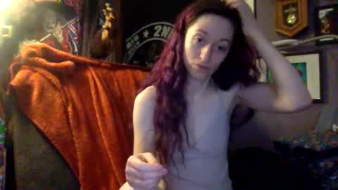 Snapshot of smokinsailorscout chatting on April 8, 12:43 am smokinsailorscout online show from April 8, 12:43 am