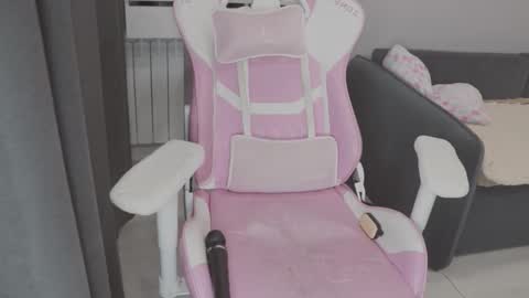 Kira  online show from February 21, 1:28 am